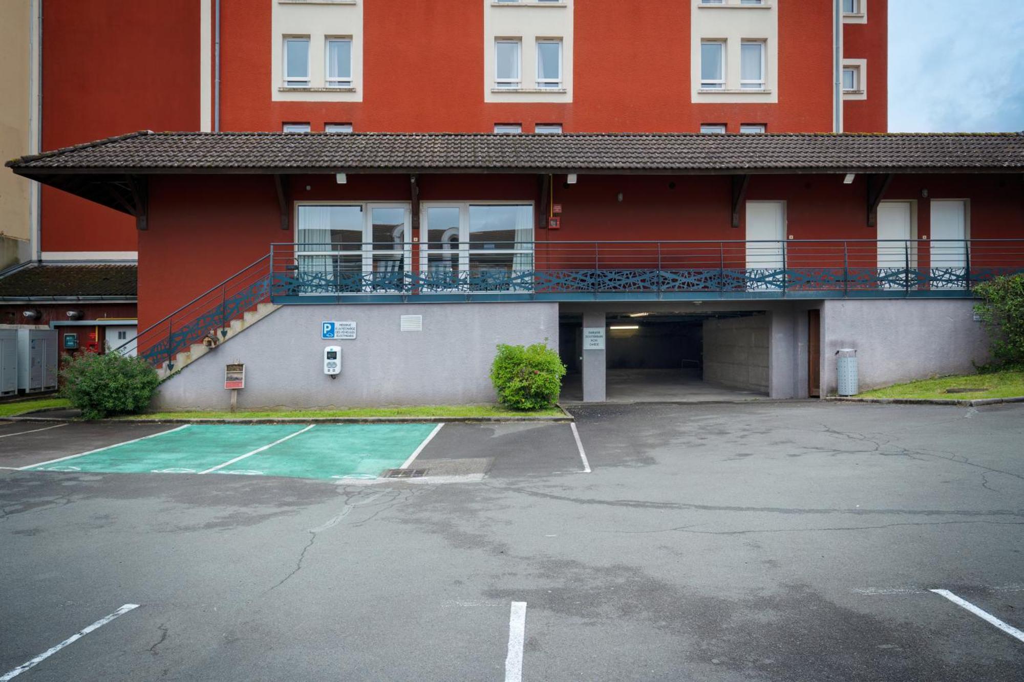 Kyriad Belfort Centre Gare Eksteriør bilde